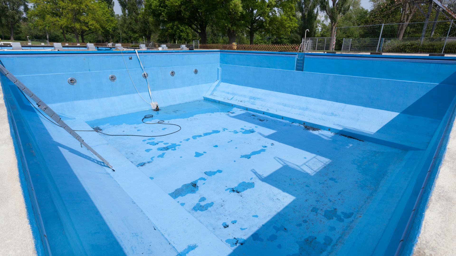 Is Your Houston Pool Due for Renovation? Find Out!