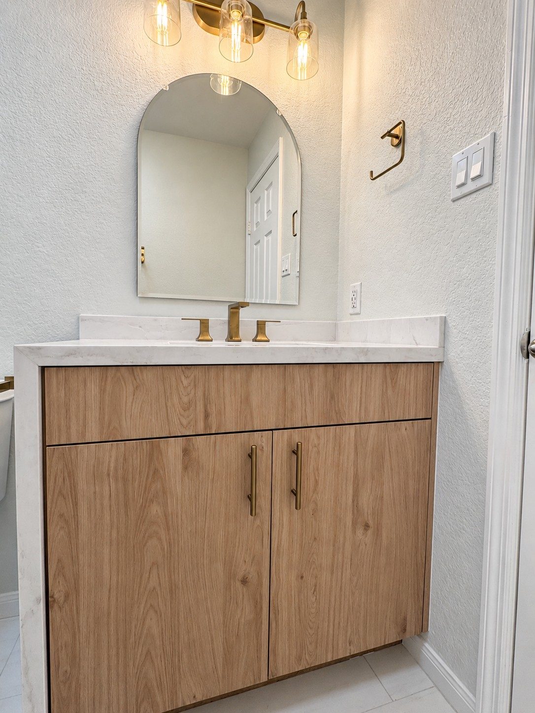 Luxury bathroom remodel in Houston, TX