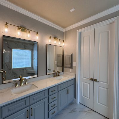 Modern bathroom renovation in Houston, TX