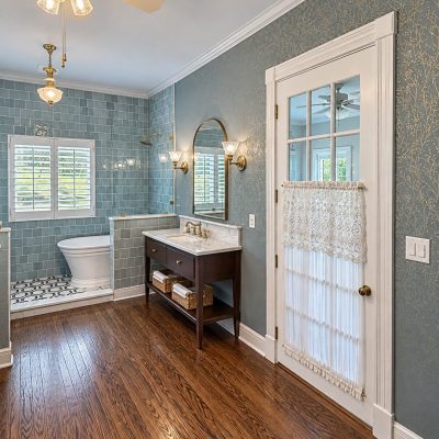 Custom bathroom renovation in Houston, TX